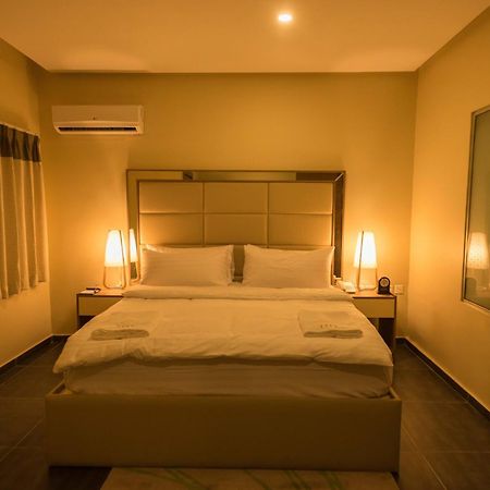 Iris Hotel Wuse 2 Abuja Dış mekan fotoğraf